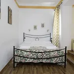Piccolo Nel Centro Storico Di 2*