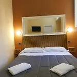Piccolo Nel Centro Storico Di Флоренция