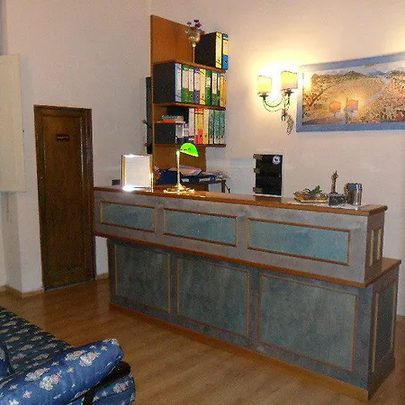 Piccolo Hotel Nel Centro Storico Di Firenze Hotel 2*