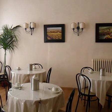 Piccolo Nel Centro Storico Di Hotel